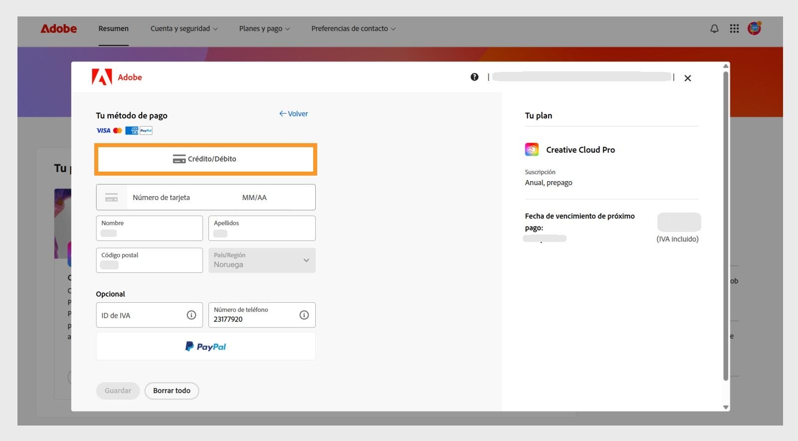 La ventana Tu método de pago muestra los métodos de pago disponibles. Al seleccionar un método de pago se muestran los campos para introducir los datos de pago. 